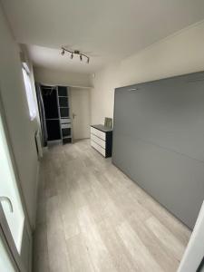 Appartement chaleureux avec terrasse en centre ville proche mer