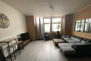 Appartement chaleureux avec terrasse en centre ville proche mer