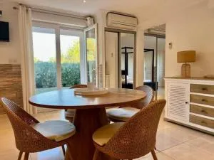 Appartement Les Anthénors 2 Pers piscine partagée - La Redonne