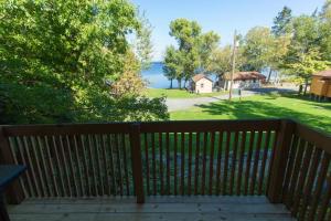 2 Bedroom Loon Villa In Voyageurs National Park