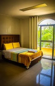 DEL VALLE HOUSE II - Arrabales