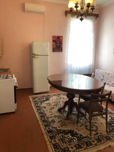 ALEXANDRE’s House