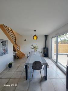 Maisons de vacances Maison a Orgeres : photos des chambres
