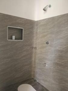 Emoceans - A Coastal Studio Experience in Mtwapa