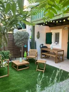 Appartement 4 étoiles avec jardin clôturé et piscine dans la résidence - Narbonne Plage - Fleury