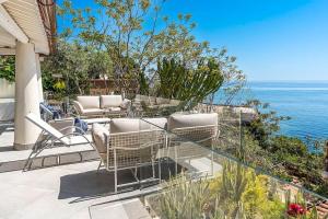 Casa Mamà private access to sea