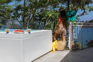 Casa Mamà private access to sea