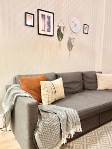 Modern Boho Charm in Kallio, Walk to City Center