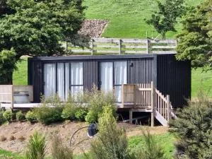 Twin Totara Cottage - Hakaru
