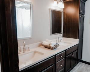 Stunning waterfall with spacious peaceful retreat