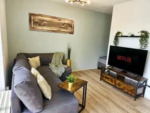 Like at home - moderne Wohnung in Königsbrunn - 30qm - Netflix - 柯尼希斯布伦