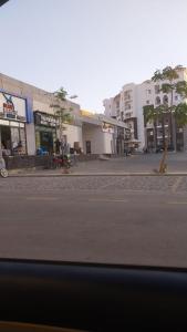 New capital Shared Rooms men only