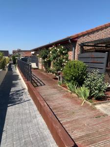Maisons de vacances Charmant logement tout confort avec terrasse : photos des chambres