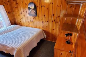 2 Bedroom Spruce Cabin In Voyageurs National Park