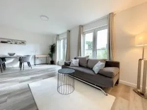 Moderne-Neubauwohnung mit Stellplatz - Stapelfeld