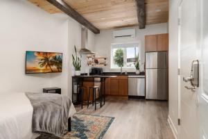 Pulaski Point Properties