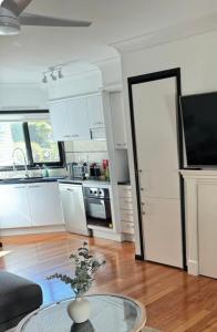 Stylish & Elegant 2BR Townhouse in Wilston, Brisbane
