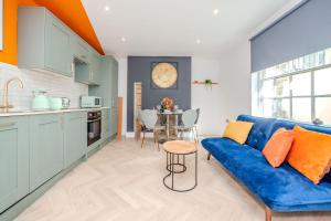 2 Bedroom Flat Next To Brighton Beach