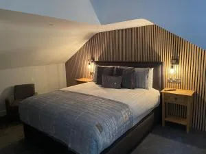 Prince Llewelyn Hotel - Penrhyndeudreath