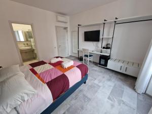 Relux Pretoria Rooms