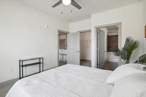 Overlook 5106 I Resort Style Living I Parking