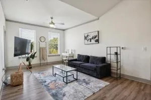 Overlook 4302 I Stunning 2bd2bth Apt I Pool - 橡树岭