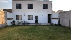 Pachuquilla Hidalgo Casa 4 habitaciones en privada, jardín 150 mts - Mineral de la Reforma