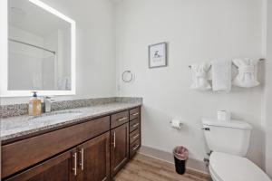 Properties By Preston I 2bd2bth Beauty I Parking