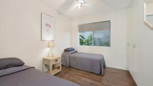 Spinnaker Seas Unit 1