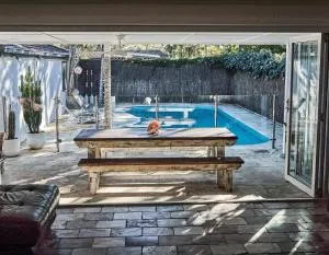 North Easter - Avalon