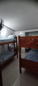 Casa de condomínio para 6 pessoas, tudo a pé, perto do centro e piscinas naturais