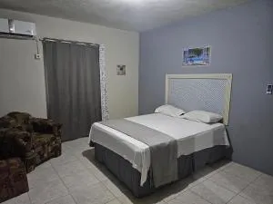 Modern apt at West village - Montego Bay