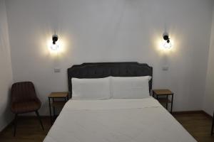 Roma Chic Cattolica Gemelli