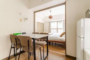 XS24 XROSS STAY Namba10 難波