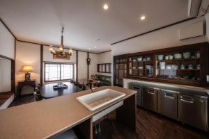 源泉かけ流しの一棟貸し温泉宿The Feet Dogo