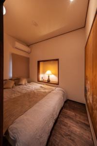 源泉かけ流しの一棟貸し温泉宿The Feet Dogo