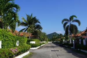 cozy 4-bedroom Pool villa, black mountain golf course, orchid paradise home,Hua Hin