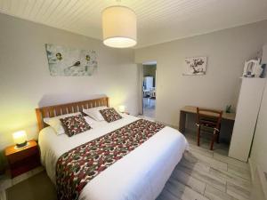 Gîte charmant à Montbazon avec terrasse, jardin et parking - FR-1-381-599