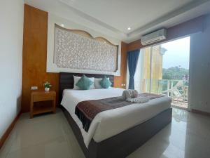 T & C Hotel Patong Beach
