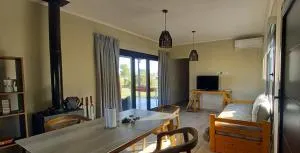 Casa quinta con pileta - Gardey - Juárez