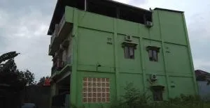 Guesthouse Ananda Pekalongan - 北加浪岸