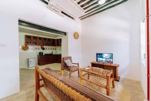 Hakuna Matata at Trains House