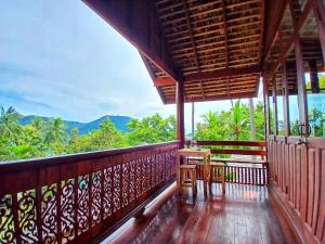 Samui Wooden Hill Resort