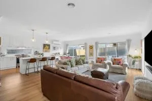 Curlewis home by the Bay - Leopold