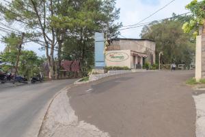 Urbanview Hotel Inkoppabri Cisarua Puncak