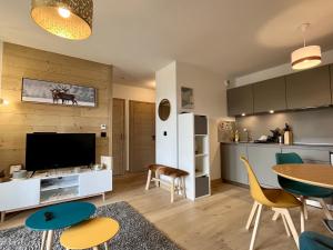 Alpe dHuez Houses - Chez Marlène - PHOENIX3 - Coup de coeur ski aux pieds avec piscine, spa, et fitness