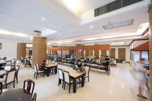 The President Hotel at Chokchai 4