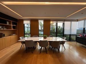 2 BR Apartment at Permata Hijau Suites