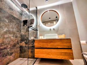 Elpis' cozy & luxury apartment