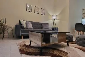 Μyrtiana - Melissátika